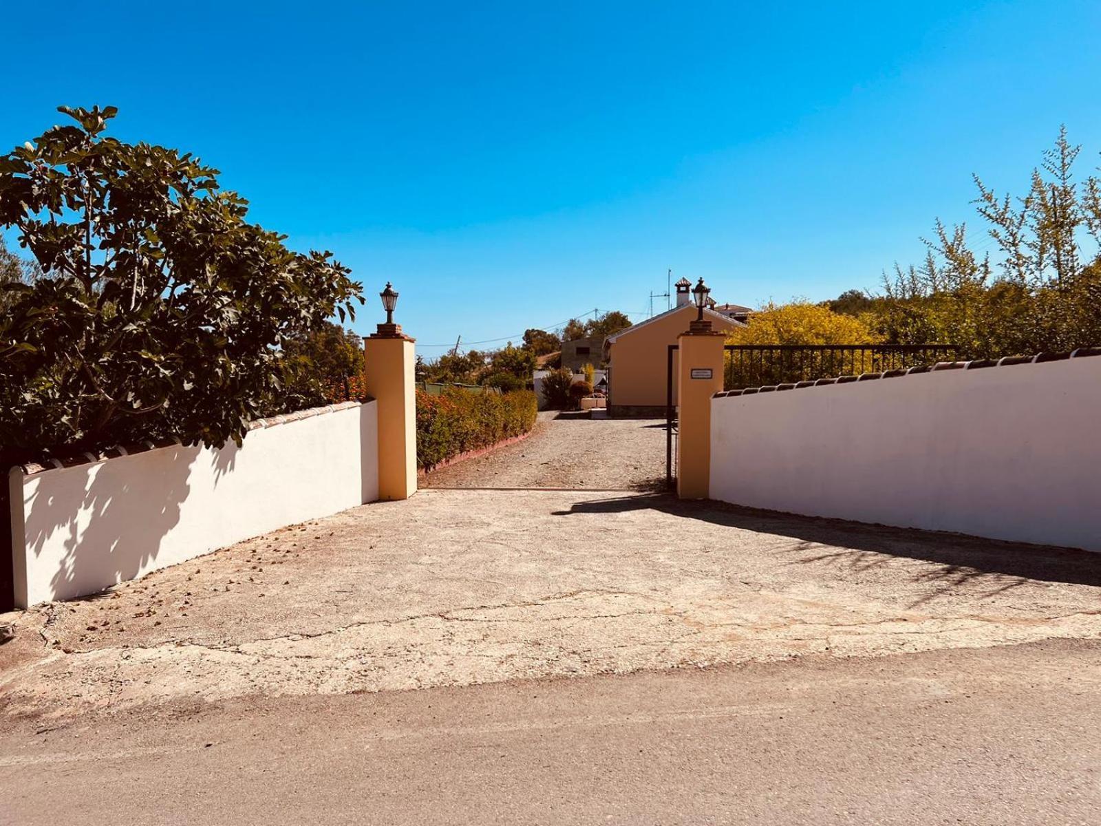 Sebastian'S House Villa Coin Exterior photo